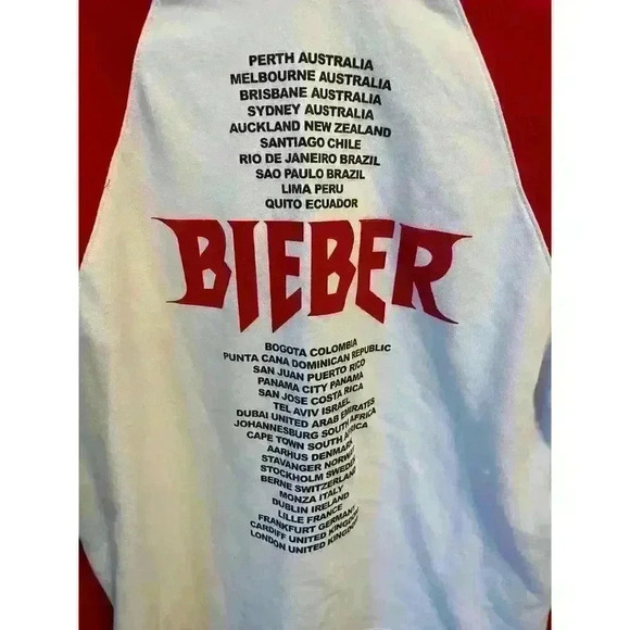 Justin Bieber 2017 Purpose Stadium Tour Hoodie Pullover, Small - Picture 8 of 9